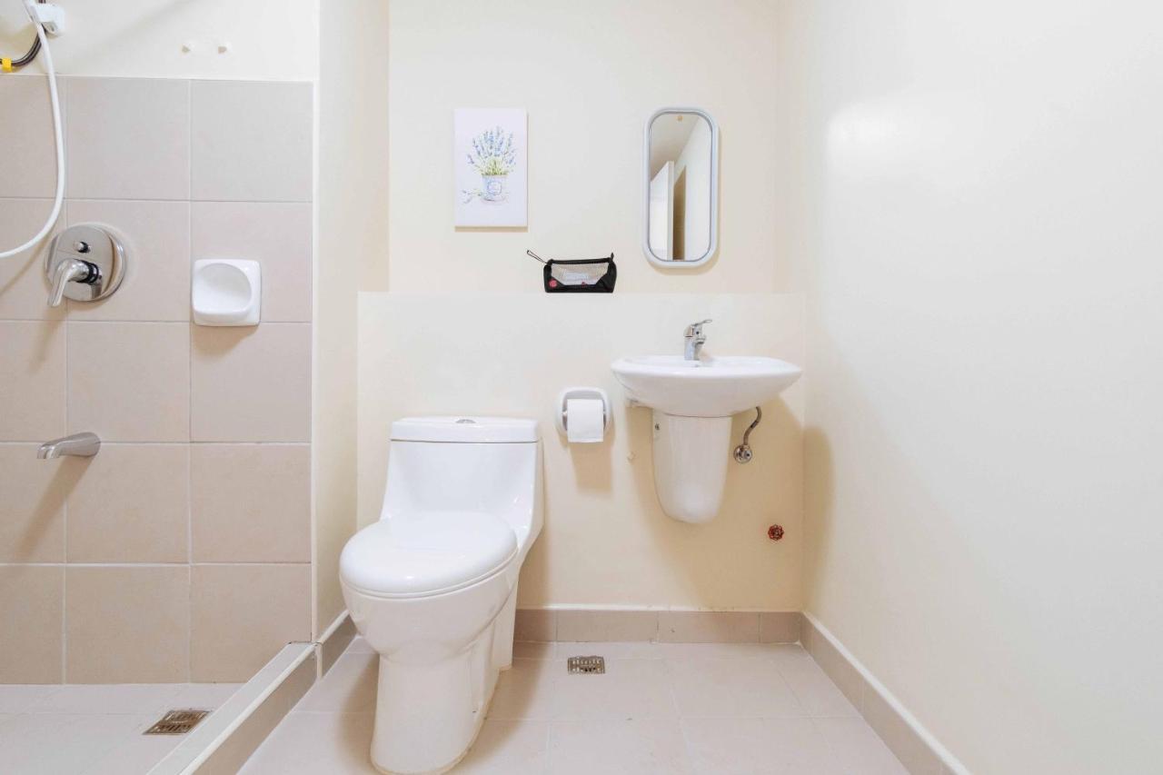 Reddoorz Premium @ Avida Verte Bgc Manila Exterior photo