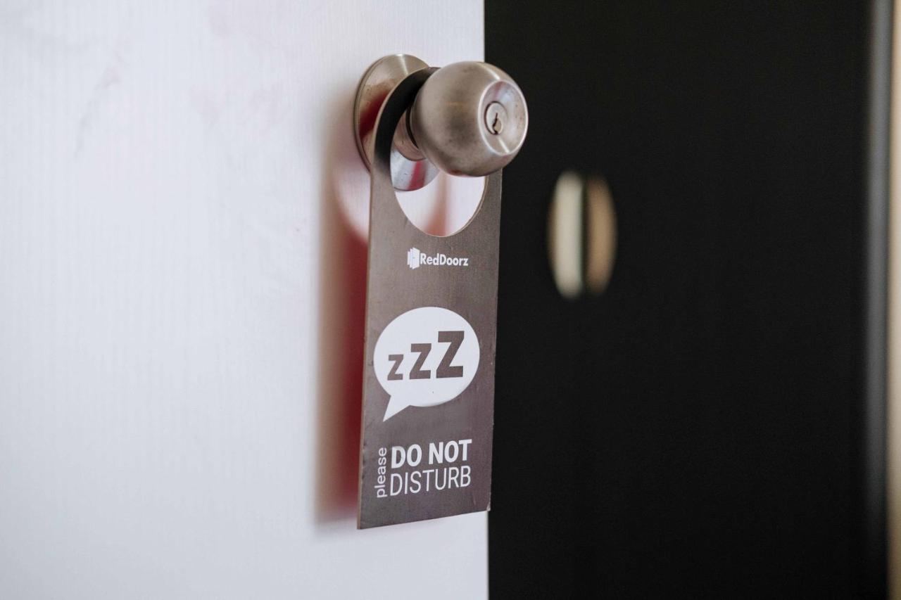 Reddoorz Premium @ Avida Verte Bgc Manila Exterior photo