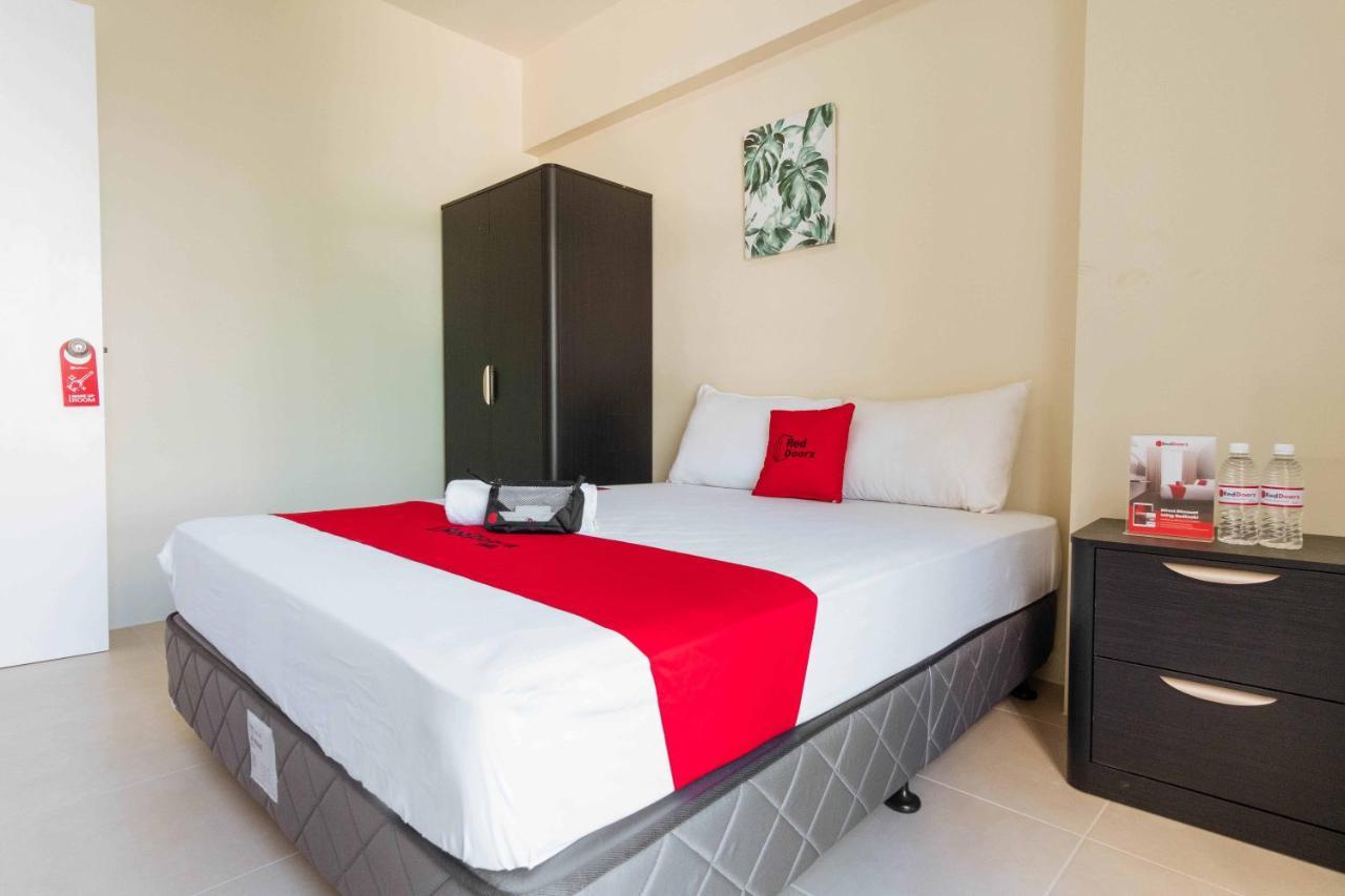 Reddoorz Premium @ Avida Verte Bgc Manila Exterior photo